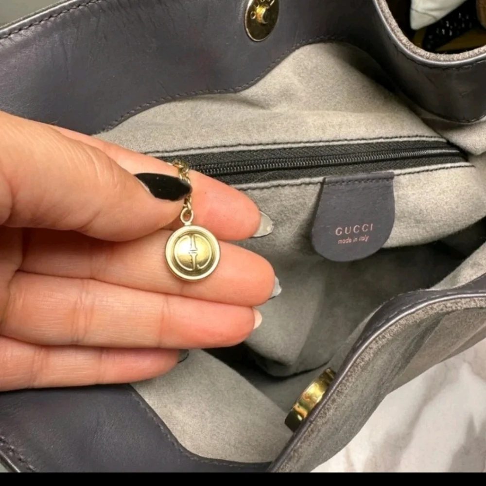 Gucci Bamboo Handle Suede Leather Purse Handbag Vintage Style (EXCELLENT COND) - Picture 9 of 11